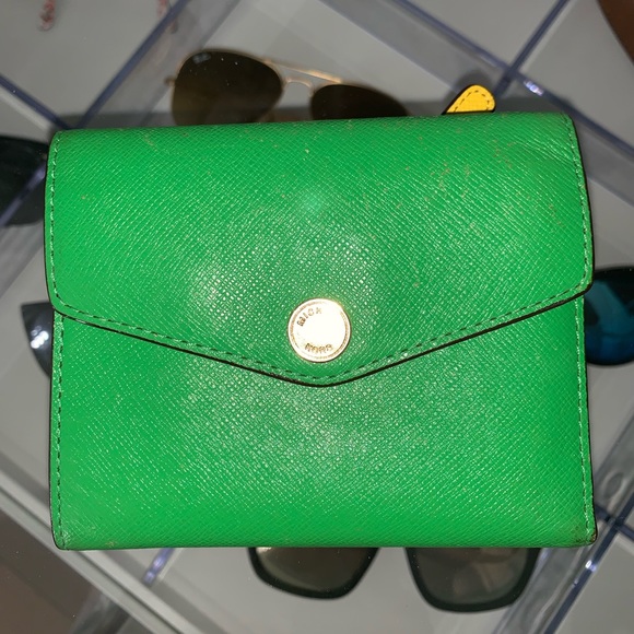 Marc Jacobs Handbags - Michael Kors Compact Bifold Billfold Wallet